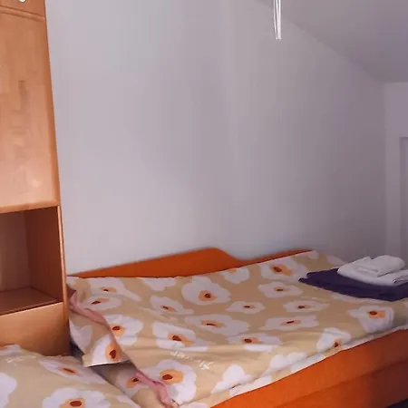 2br In The Center Perfect For Extended